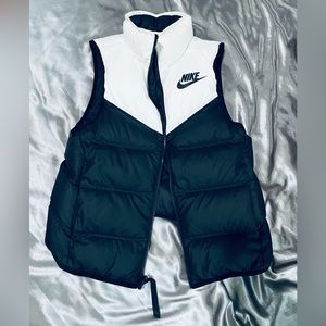 Nike Women Puffer Vest